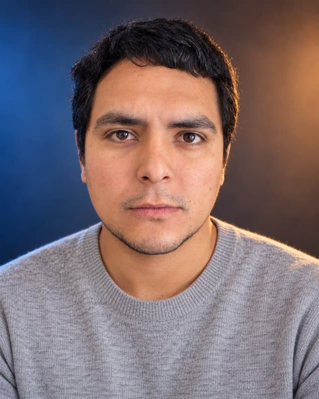 Retrato de Francisco, ingeniero civil · jefe de área técnica de INGEODATA